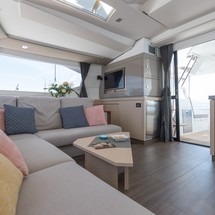 Fountaine Pajot Saona 47