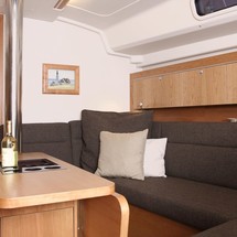 Hanse 415