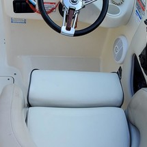 Sea Ray 270 SUNDECK