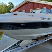 Sea Ray 270 SUNDECK