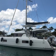 Lagoon 42