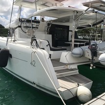 Lagoon 42