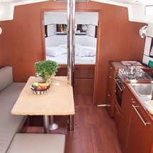 Beneteau Oceanis 38.1