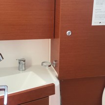 Beneteau Oceanis 38