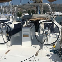 Beneteau Oceanis 38