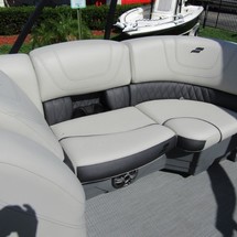 Starcraft Marine SLS 1