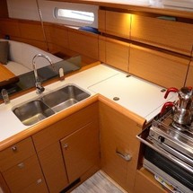 Jeanneau Sun Odyssey 379