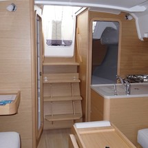 Dufour 310