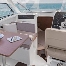 Beneteau Antares 8