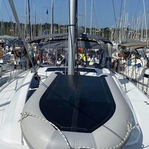 Beneteau Oceanis 51.1