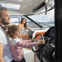 Jeanneau Merry Fisher 895