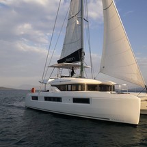 Lagoon 50