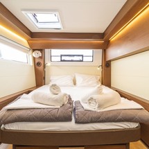 Lagoon 50