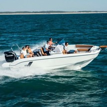 Beneteau Flyer 8