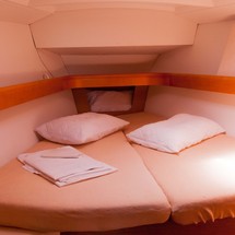 Jeanneau Sun Odyssey 42