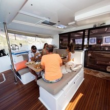 Fountaine Pajot Helia 44
