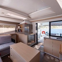Fountaine Pajot Helia 44