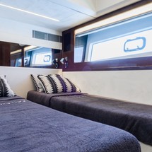 Jeanneau Prestige 590 Fly