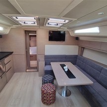 Hanse 508