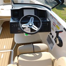 Bayliner VR6 BOWRIDER