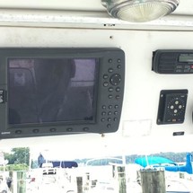 Luhrs 290 open