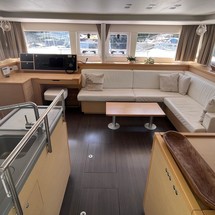 Lagoon 450 F