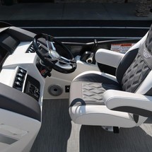 Bennington 24 sbrx