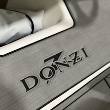 Donzi 22