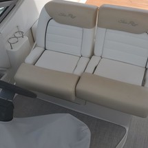 Sea Ray 330 Sundancer