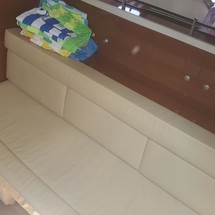Sea Ray 330 Sundancer