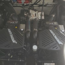 Sea Ray 330 Sundancer