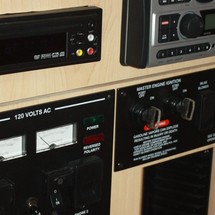 Sea Ray 330 Sundancer