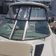 Sea Ray 330 Sundancer