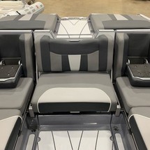 Malibu Wakesetter 23 LSV