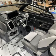 Malibu Wakesetter 23 LSV