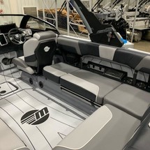 Malibu Wakesetter 23 LSV