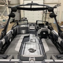 Malibu Wakesetter 23 LSV