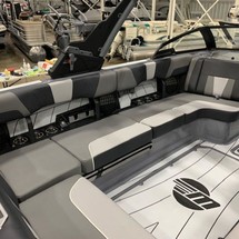 Malibu Wakesetter 23 LSV