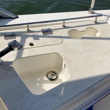 Boston Whaler 230 Vantage
