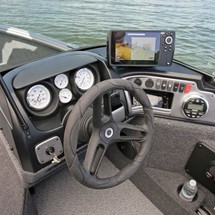 Lund Boats 1675 Impact SS