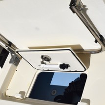 Boston Whaler 270 Vantage