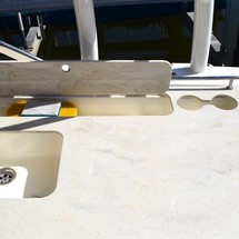 Boston Whaler 270 Vantage