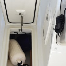 Boston Whaler 270 Vantage