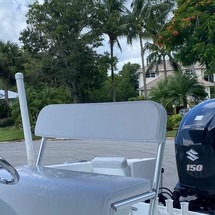 Angler Pro Boats 2900 center console