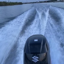 Angler Pro Boats 2900 center console