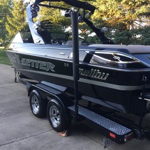 Malibu Wakesetter 23 LSV