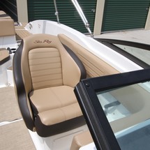 Sea Ray SPX 210 OB