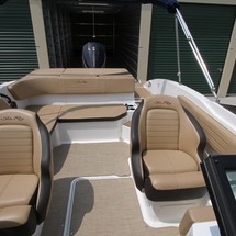 Sea Ray SPX 210 OB