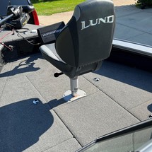 Lund Boats 2175 Pro-V Sport