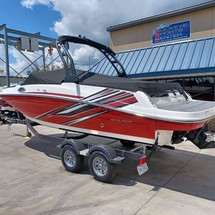 Bayliner VR6 BOWRIDER